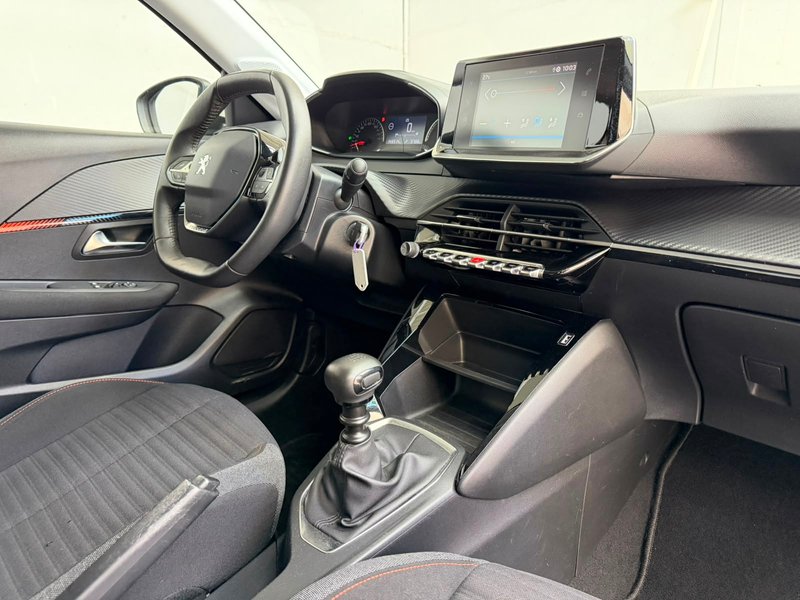Peugeot 208 2022, foto 17