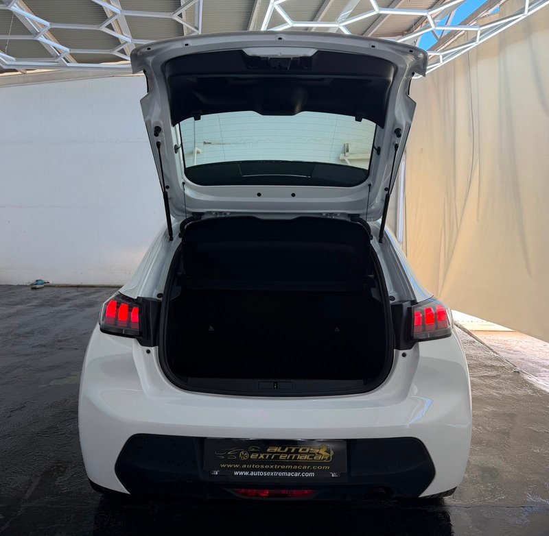 Peugeot 208 2022, foto 35