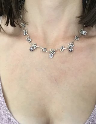Conjunto gargantilla y pulsera. A estrenar.