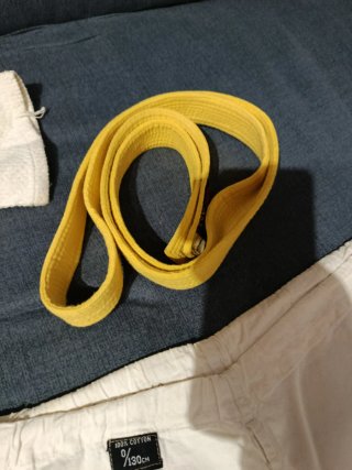 Traje Judo Blanco y cinturones