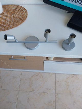 Focos de techo plateados