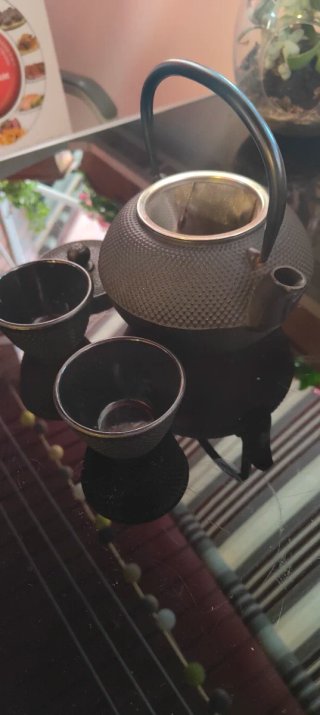 Tetera Japonesa Hierro Fundido + 2 Cuencos