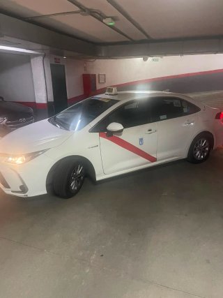 Licencia de taxi de jueves par.