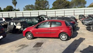 Paragolpes del renault clio iii confort 487561