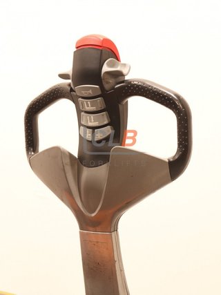 Ref. M-6548 Apilador Eléctrico STILL EXV 12i
