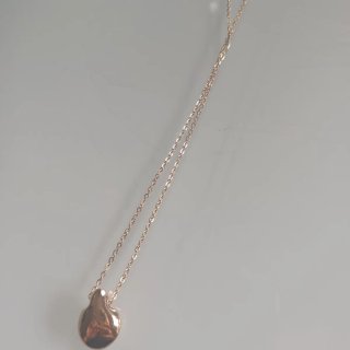 Bellissima collana oro forma conchiglia