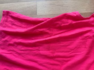 Maglietta firmata Armani Jeans color corallo