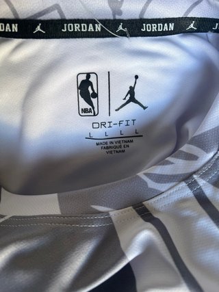 Camiseta Jordan Dri-Fit Talla L NUEVA