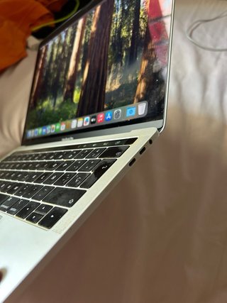 MacBook Pro 2019 Intel Core i5 4 core