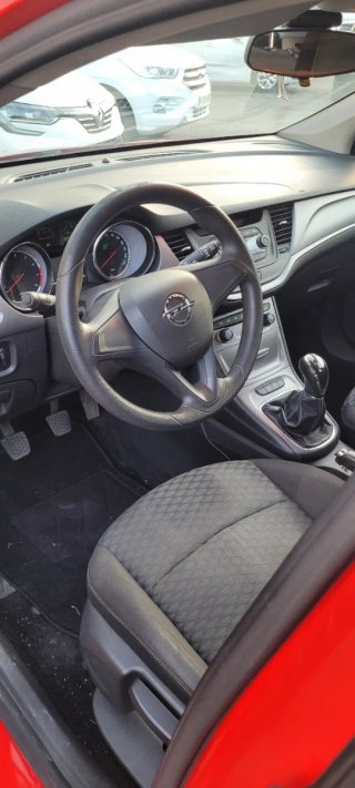 Opel Astra 2016