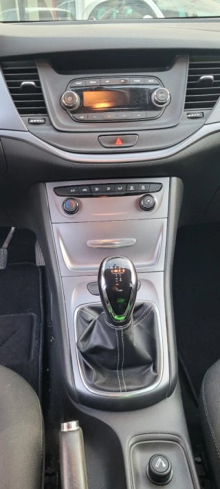 Opel Astra 2016