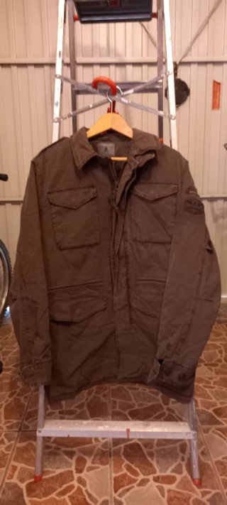 Chaqueta Scalpers Verde Oliva Talla XL