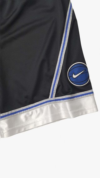 Nike pantalón corto sport vintage M