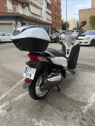 Honda SH 300 Scooter