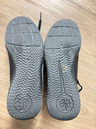 Botas Fútbol Sala Nike Talla 38 5.5Y