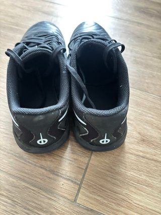 Botas Fútbol Sala Nike Talla 38 5.5Y