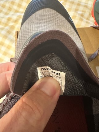 Zapatillas trail Nnormal Tomir 2.0 gris/verde