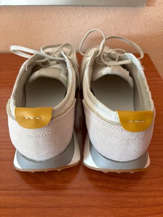 Zapatillas Zara Beige/Crudo
