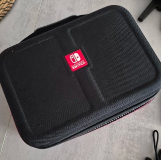 Nintendo Switch + Accesorios
