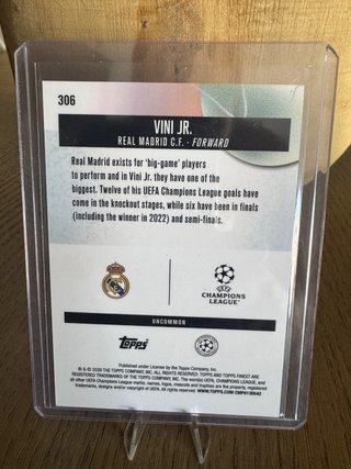 Carta da collezione Vini Jr. 5/5 Topps Finest UCC 25-26