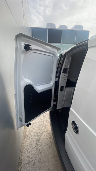 ULTIMA UNIDAD! Volkswagen Caddy 2021 102CV*
