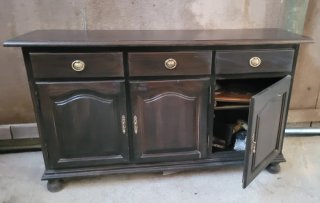 Mueble recibidor madera oscuro