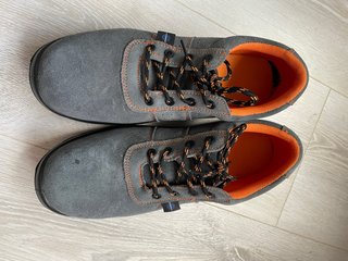 Zapatos de Seguridad Grises y Naranjas