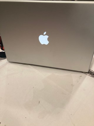 MacBook Pro 15” Traktor 3