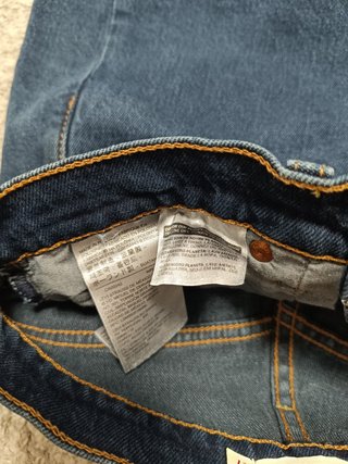 Short vaquero oscuro Levi's