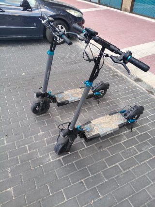 2 Patinetes Eléctricos SmartGyro Rockway