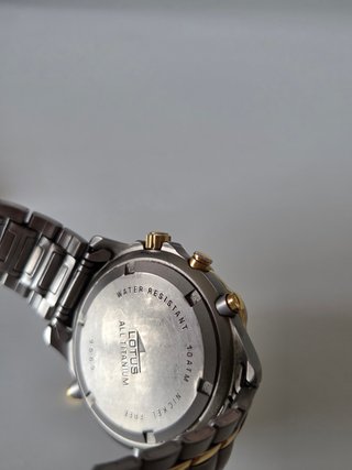 Lotus Titanium Modelo 9665 Cronógrafo Alarma