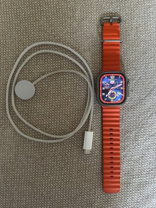 Apple Watch Ultra 2 Grigio/Arancione