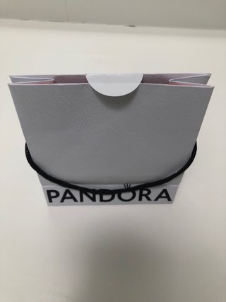 Pendientes Pandora Círculo Eternidad Junio