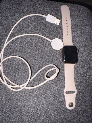 Apple Watch Series 4 40 mm GPS