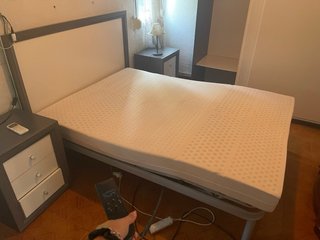 Cama articulada eléctrica con mando