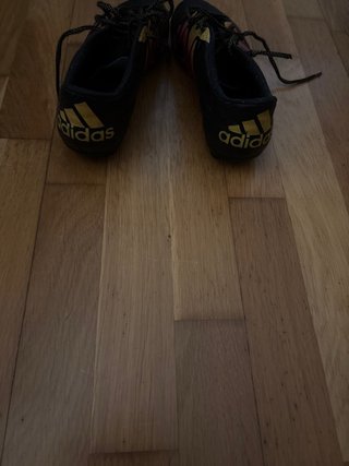 Botas de fútbol Adidas niño seminuevas