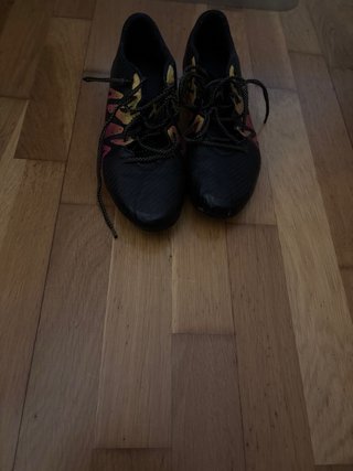 Botas de fútbol Adidas niño seminuevas