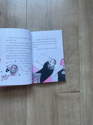Isadora Moon Goes on Holiday