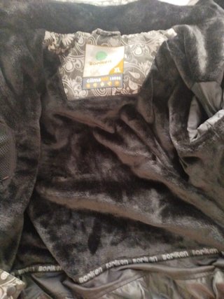 Chaqueta de nieve estampada sin estrenar