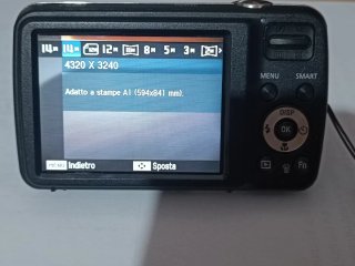 Samsung PL20 Fotocamera Digitale 14.2 MP Nera