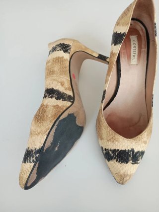 Zapatos de tacón Cortefiel piel serpiente
