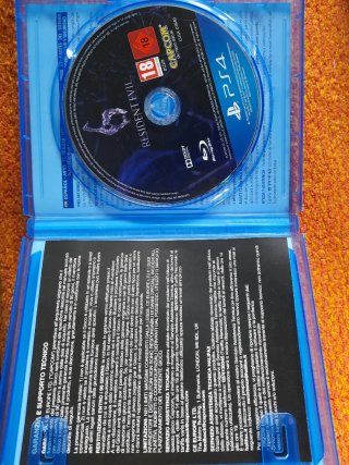 Resident Evil 4, 7 y 8 PS4
