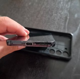 Samsung Galaxy S23 Negro + Funda y Cable