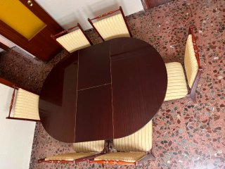 Comedor completo: aparador, mesa y 6 sillas