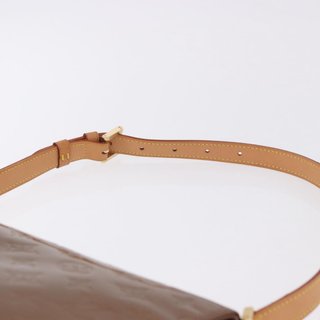 LOUIS VUITTON Monogram Vernis Thompson Street Bag