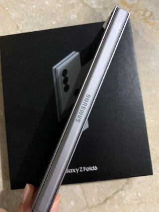 Samsung Galaxy Z Fold 6 con Factura y Garantía