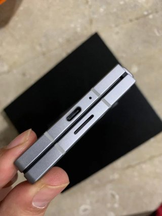 Samsung Galaxy Z Fold 6 con Factura y Garantía