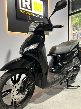 Peugeot Tweet 50