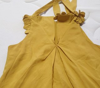 Top Tintoretto Flores Hombro Amarillo