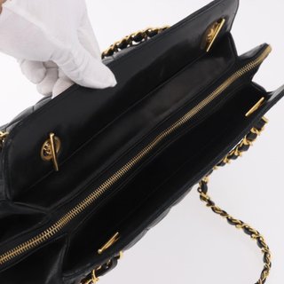 CHANEL Matelasse Chain Shoulder Bag Lamb Skin